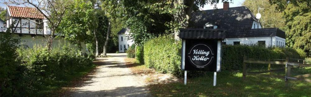 Velling Koller Hotel Og Camping Bryrup Экстерьер фото